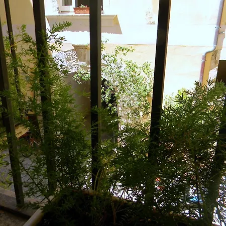 ゲストハウス L'acanto シラクーサ